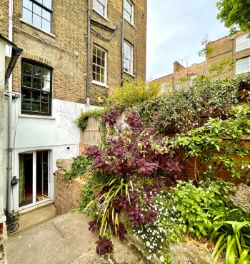 Ultra Central London Holiday Home Flat B (2)